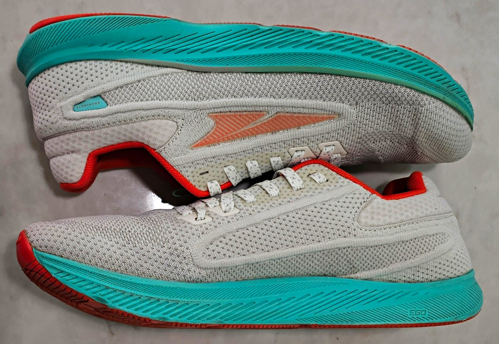 Altra Escalante 3 Men's Size 8.5 Running Shoes Gray Coral Teal ALOA7R6M